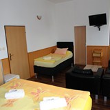 pokoj č. 8